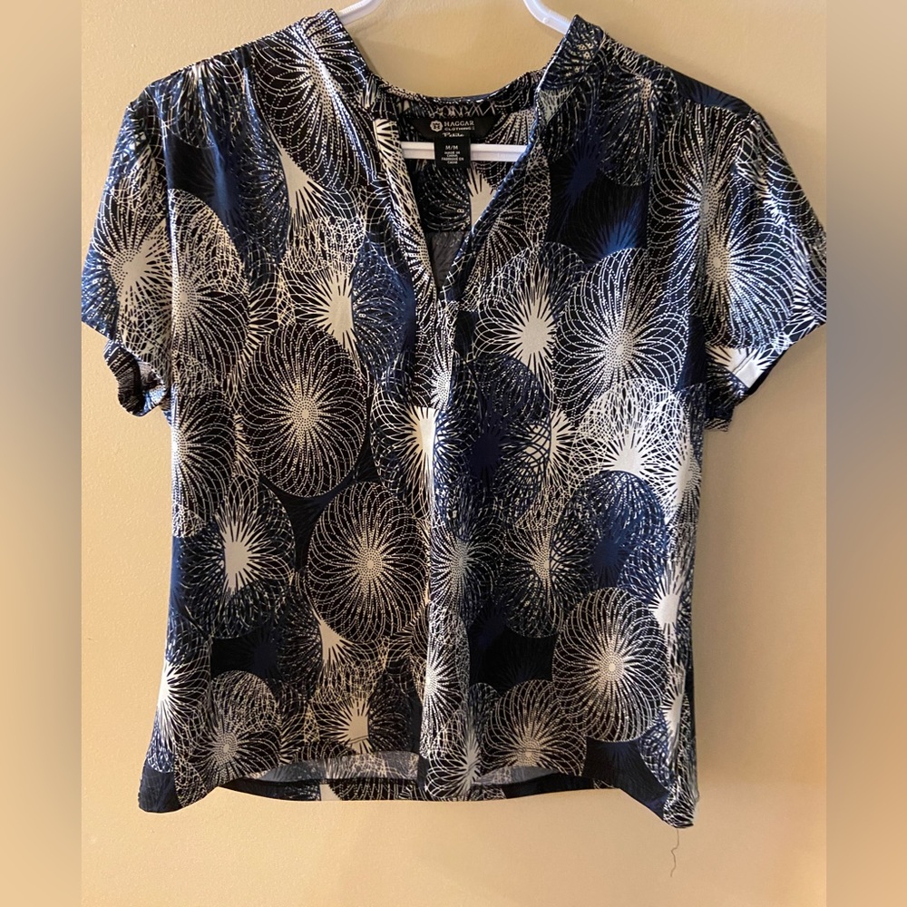 Haggar Clothing Petite blouse - size medium